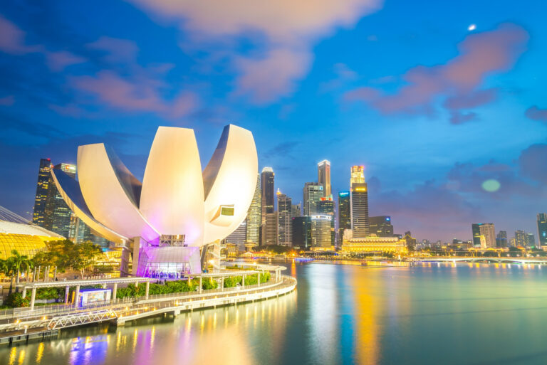 Australia IG Overase Study Abroad Immigration Visitor Visa Dependent Visa Australia PR Visa Air Ticket Travel and Tourism Travel insurance Ahmedabad Gujarat India (1)